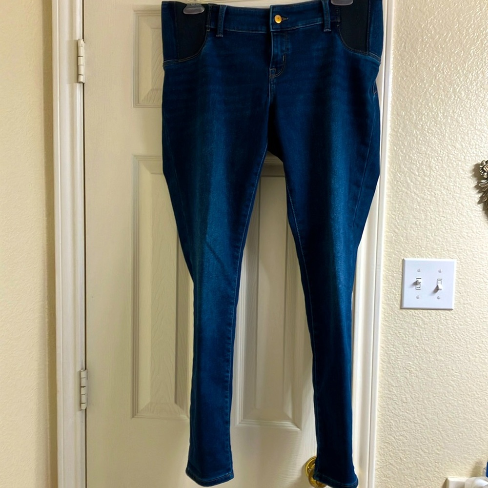 Isabella maternity skinny Entubado